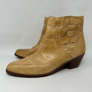 The Wild Pair Boots Booties Ankle Leather Brown/Tan Brazil Women’s Sz 9D Vintage